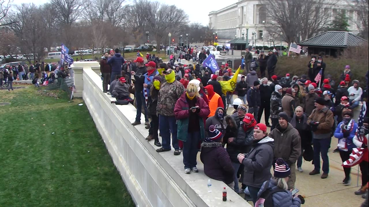 0930USCG00UpperTerraceNE_2021-01-06_16h03min06s107ms.mp4