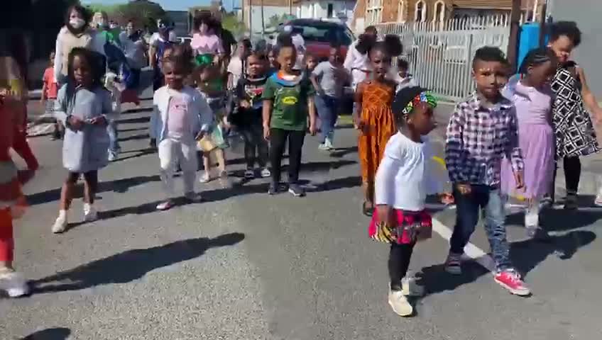 Toddlers from The Kleine Einstein Day Care Centre perform the Jerusalema dance