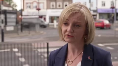 Liz Truss welcomes Rishi Sunak's pledge to cut VAT on energy bills