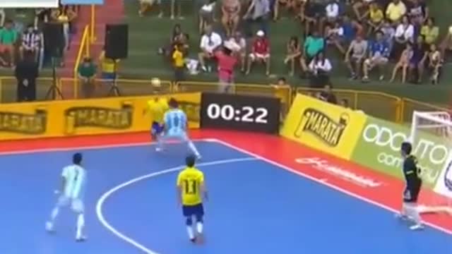 Quiz humiliate Falcao best futsal player