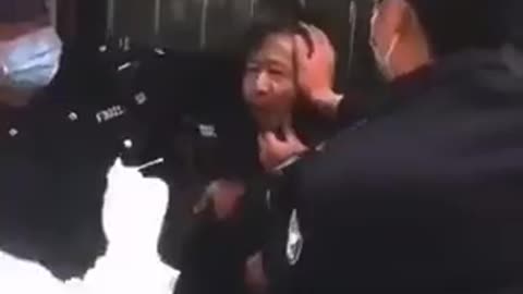 Chinese man gets forced to take a COVID test