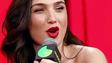 Wonder Woman | Red Lips Edition