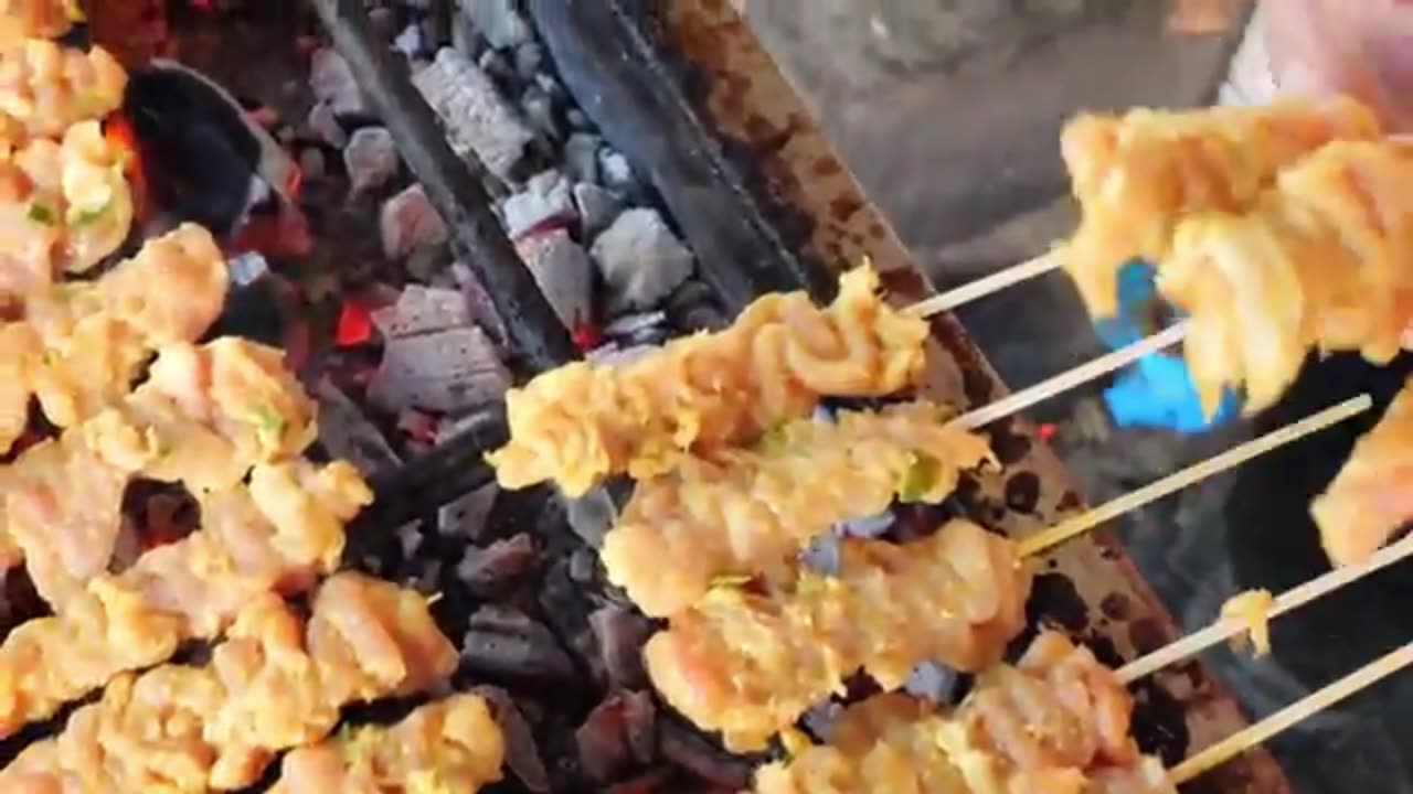 This Thai Street Food Performance Will Make You Look at Food Differently!