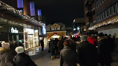 Demonstration i Linköping 2022-01-08 för frihet och emot vaccinpass.