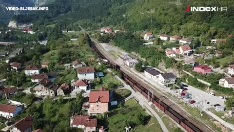 U sudaru vlakova dvije osobe smrtno stradale