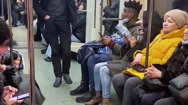 funny|prank|jokes|funny jokes|dad jokes|funny memes|funny video|fun|laughing|funny animal|knock