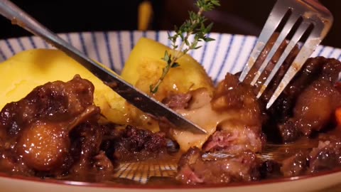 Oxtail Soup: The Secret to Unbelievably Tender Meat