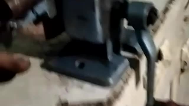 Manual grinder