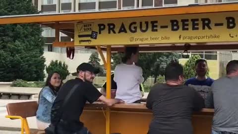 Funny Beer Bike Yenjoying