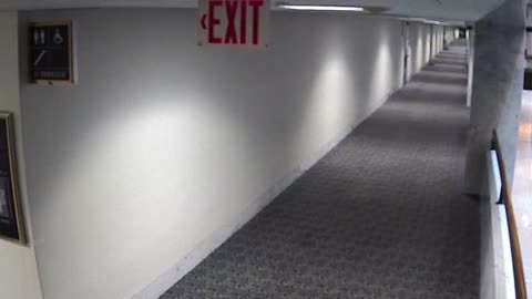 1469HSOB02SH211Hallway_2021-01-06_03h00min01s217ms.mp4