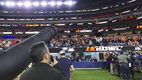 02.World's Largest T-Shirt Cannon (breaks the roof)