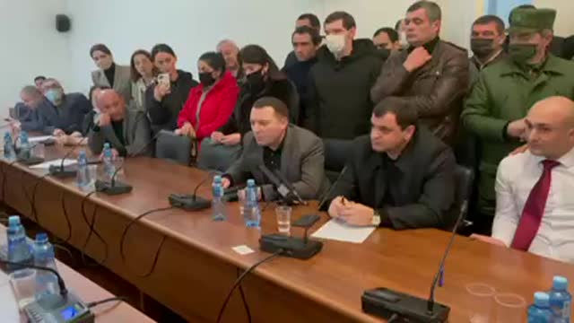 Валерий Агрба высказывал в адрес руководства прокуратуры угрозы, а также выдвигал ультиматумы