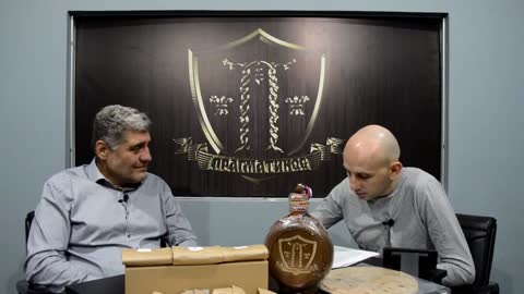 O burmi i nakitu (Miroljub Petrović)