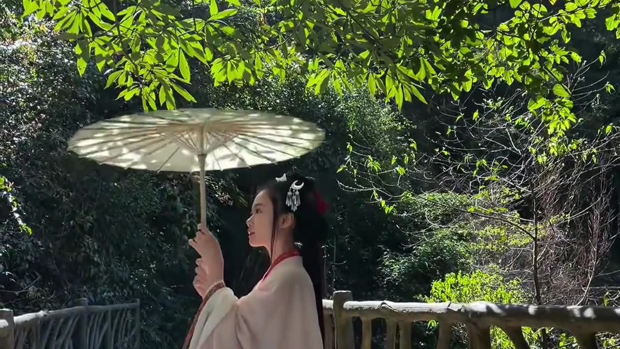 The Beauty of Chinese Hanfu