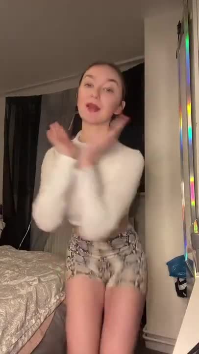 sexy girl tik tok, sexy tik toks, sexy tiktok, tik tok boom boom challenge, sexy women