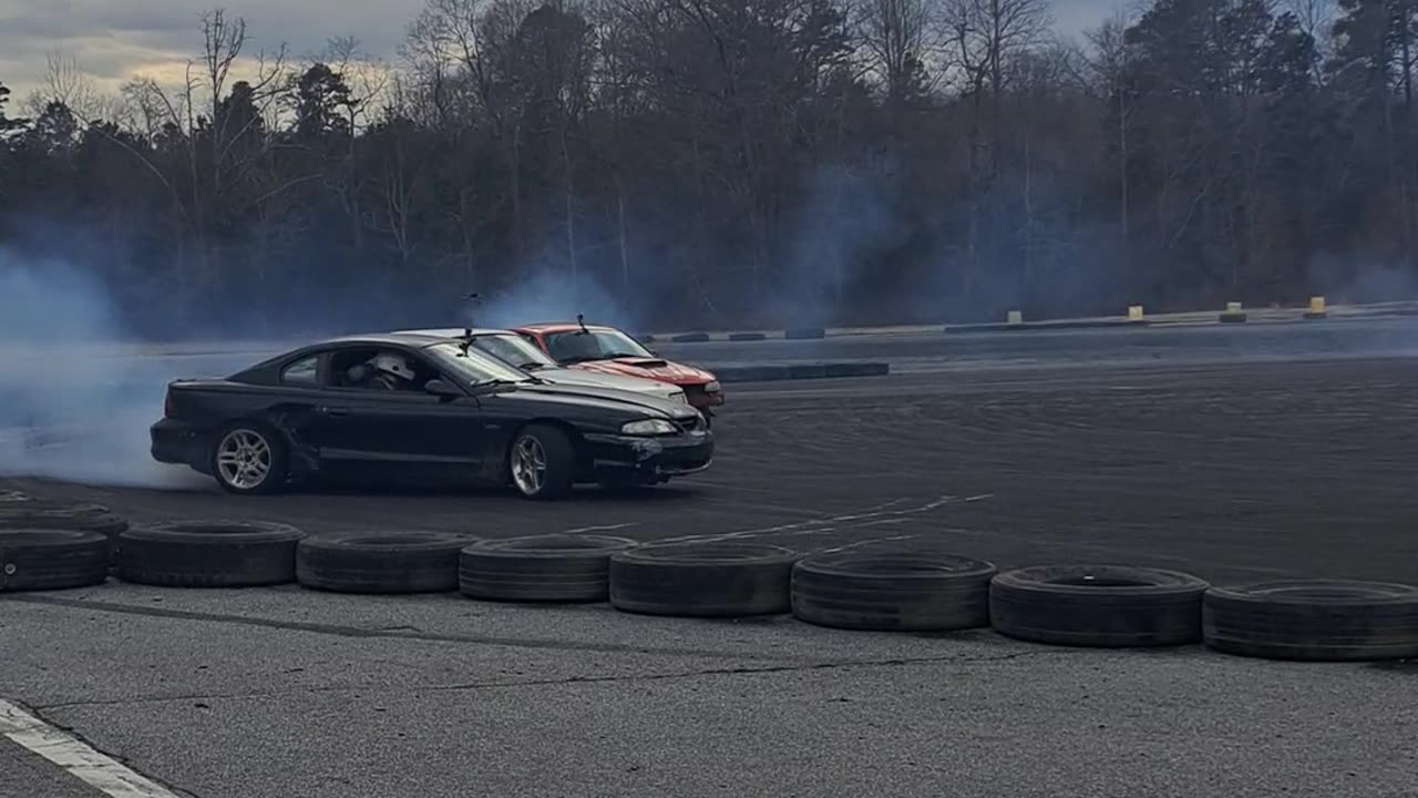 Mustangs Tandem Drifting at Piedmont Drift