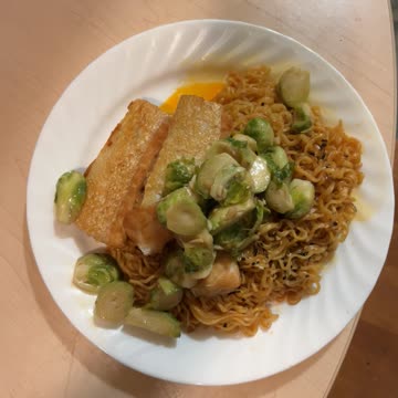 Sunday Breakfast 👀🍣❤️