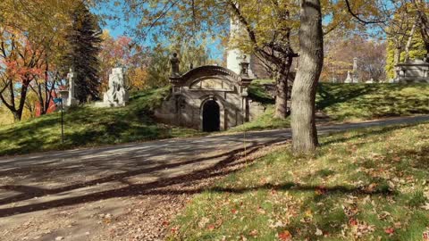 GORGEOUS MONTREAL CEMETERY