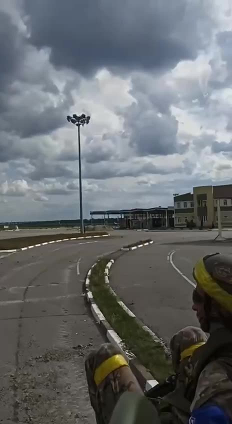 Border Crossing Still Occupied 24+ Hours Later