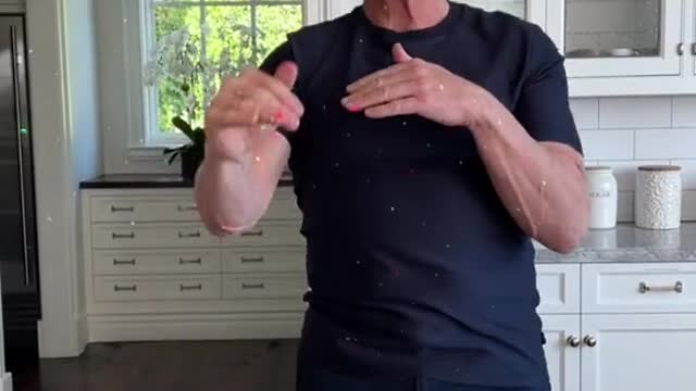 The chef can dance