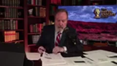 Zalenksy ADvisor reveals plan to sacrifice Ukraine to War with Russia for Nato Agenda in 2019.mp4
