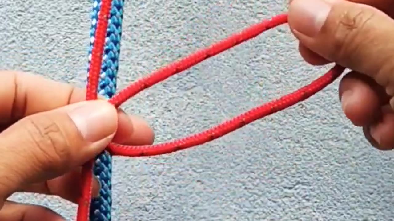 Ideas of tying hanging loop knots.