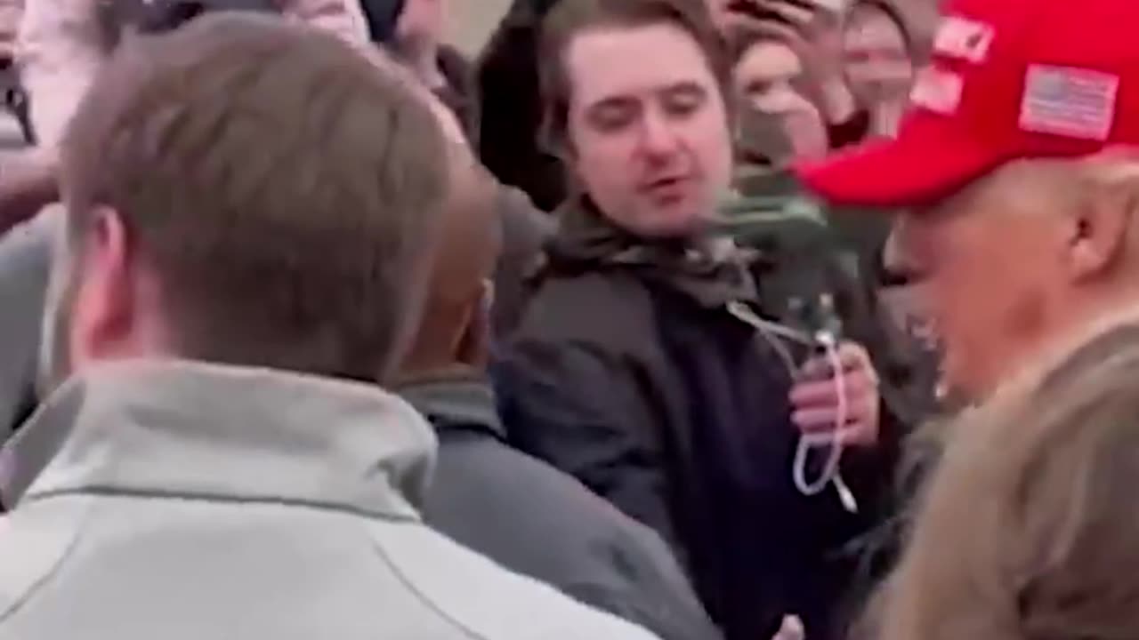 CNN Guest Drops the Hammer Live on Air