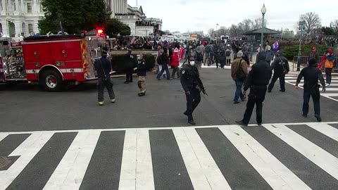 0687USCG00K25SouthBarricadePlaza_2021-01-06_14h56min23s933ms.mp4