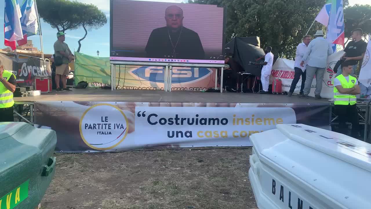 (ROMA, 10 SETTEMBRE 2022) - “MESSAGGIO DI MONSIGNOR VIGANO’ AI MANIFESTANTI RIUNITI N PIAZZA!!”😇💖👍