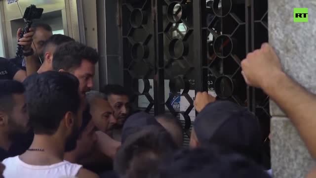 Depositors Storm Banks In Lebanon Demanding Release Of Money