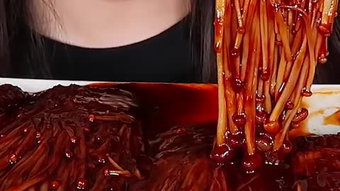 Spicy Black Bean Enoki Mushrooms #zoeyasmr #zoeymukbang #bigbites #mukbang #asmr #food #먹방 #틱톡푸드 #sp