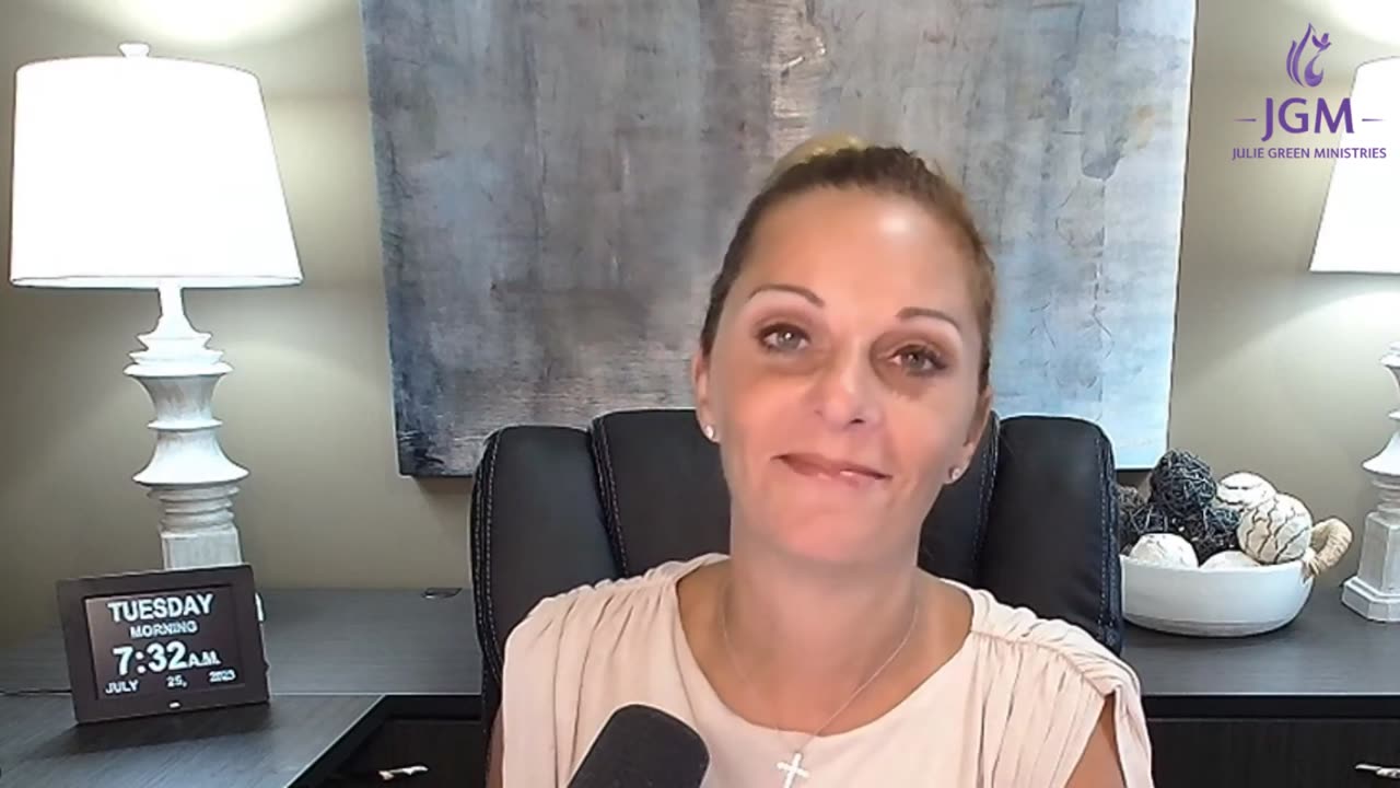 Prophet Julie Green - The Solution and the Answer to the Chaos in the World Today - 1 - Notes & CC