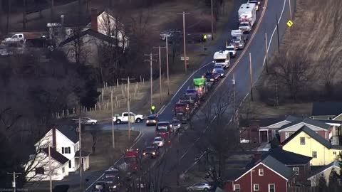 People's convoy bird's eye view