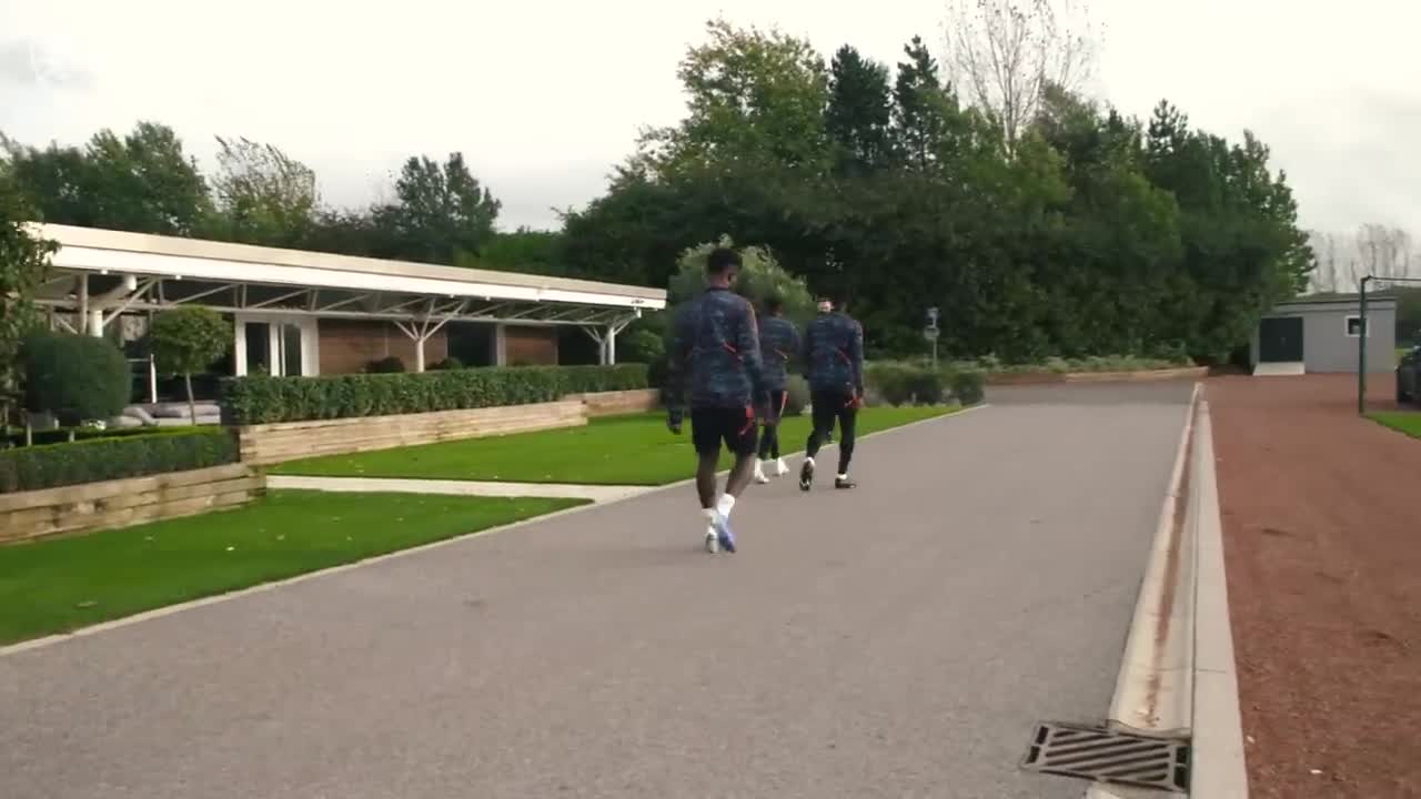 INSIDE TRAINING | Saka, Elneny and Zinchenko return to training