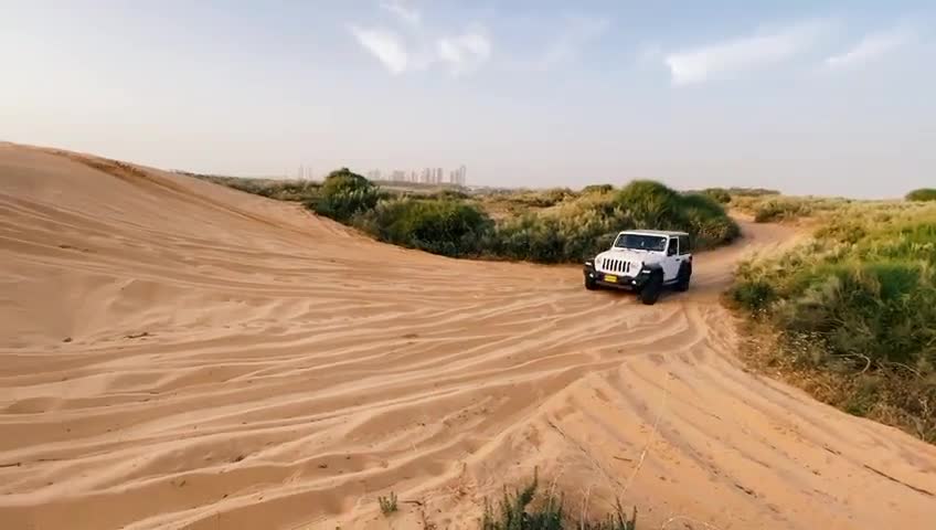 4X4 Jeep desert off-road