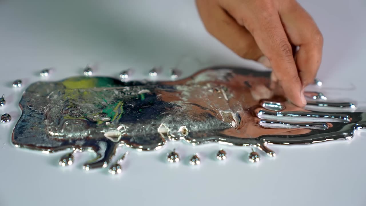 When I Phone Meets Gallium Metal.....This Happened _(1080P_60FPS)