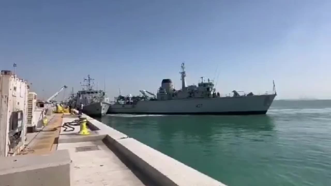 The Moment 2 U.K Warships Collide!