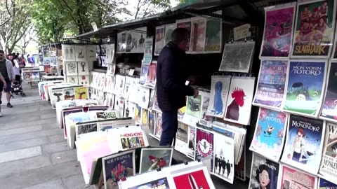 Paris riverside stall owners demand compensation