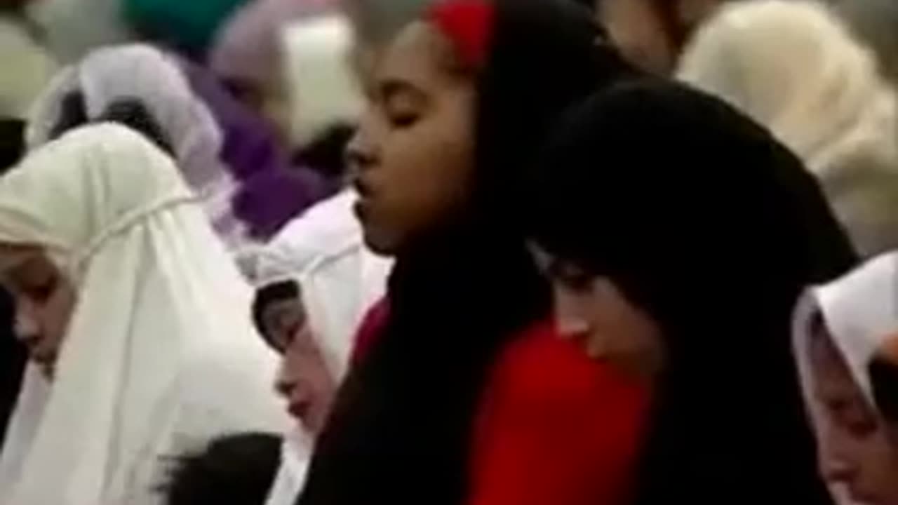 DOJ, DHS Film Instructs Law Enforcement to Obey Sharia Gender Discrimination (2011)