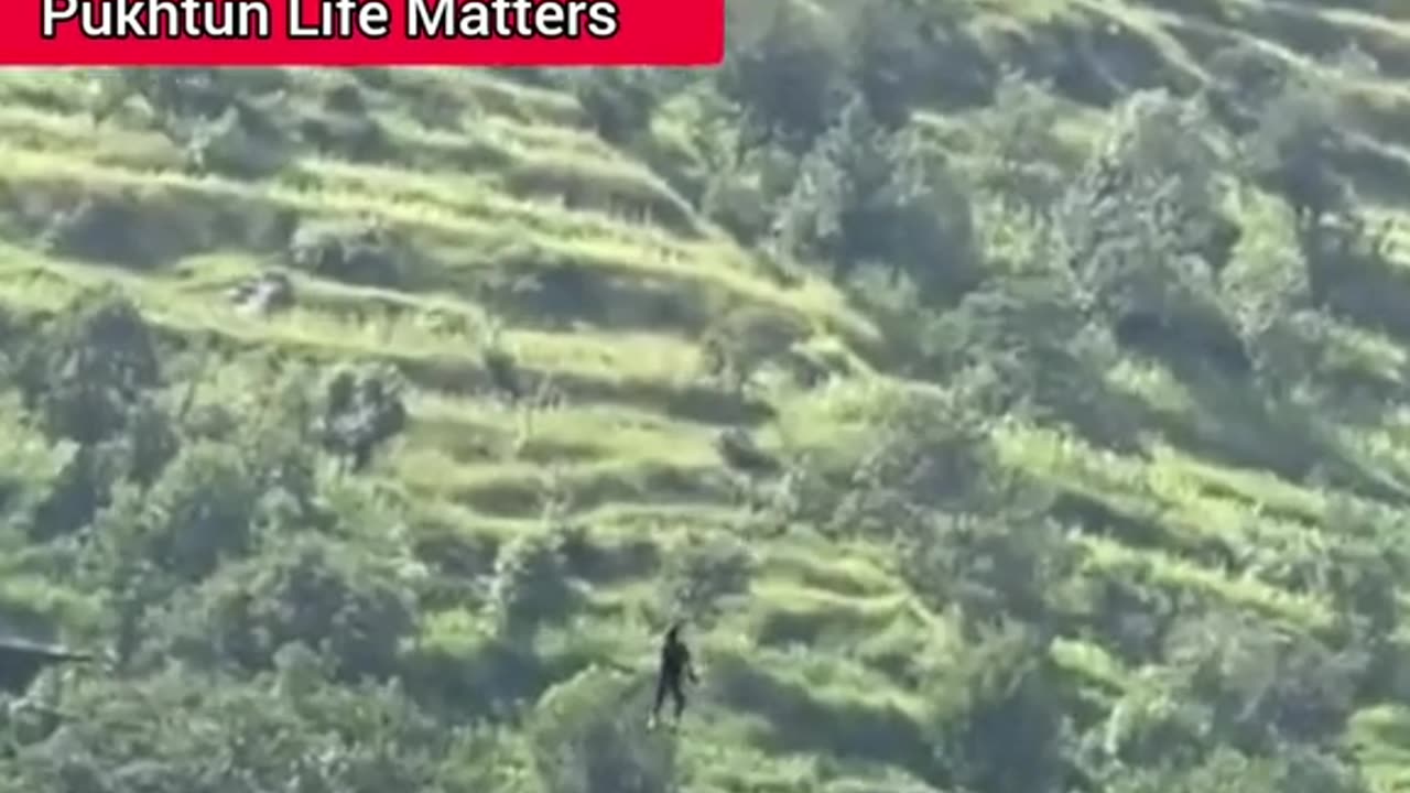 Chair lift incident in Pakistan