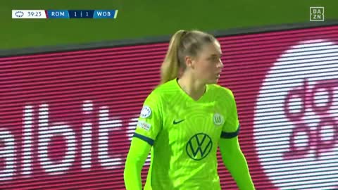 UNBEATEN RECORDS CLASH | Roma vs. Wolfsburg Highlights (UEFA Women's Champions League 2022-23)