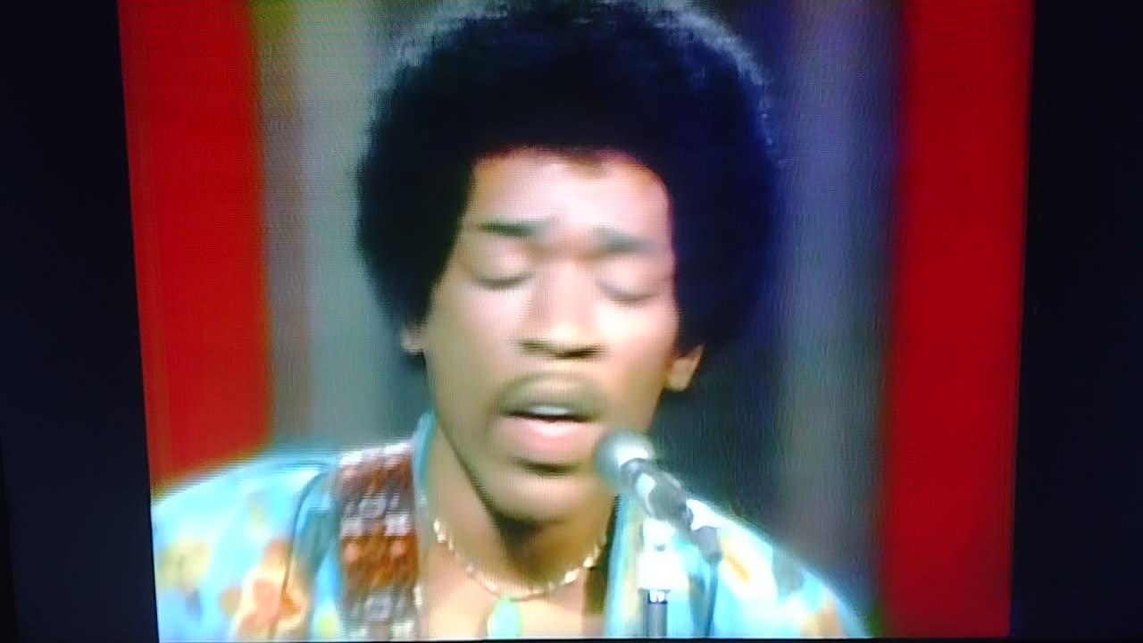 Jimi Hendrix Hear My Train A Comin' 1969 Live