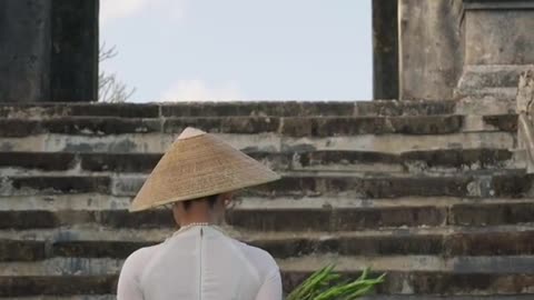 "Áo dài" - Vietnamese traditional costume (Part 1)