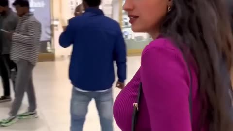 cute Girl Reaction 😍❤️