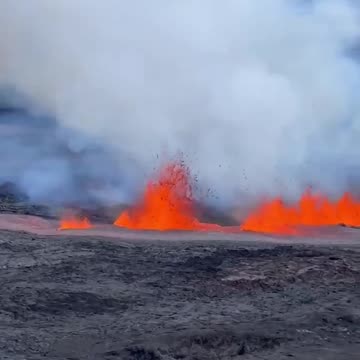 World's largest active volcano Mauna