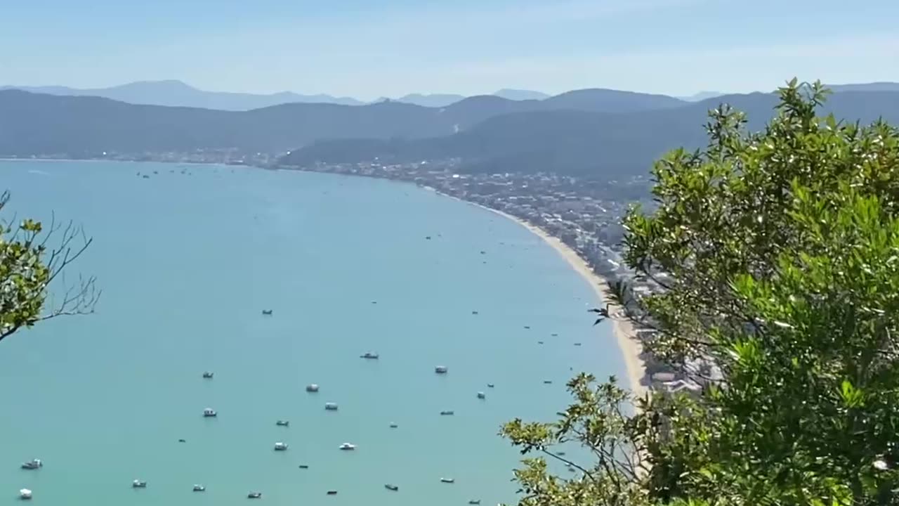 7/19 - Explorando a Trilha do Morro do Macaco em Bombinhas: Uma Experiência Imersiva! #bombinhas