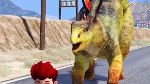 KICKO GIFTS DINOSAUR TO BABY HULK IN GTA5