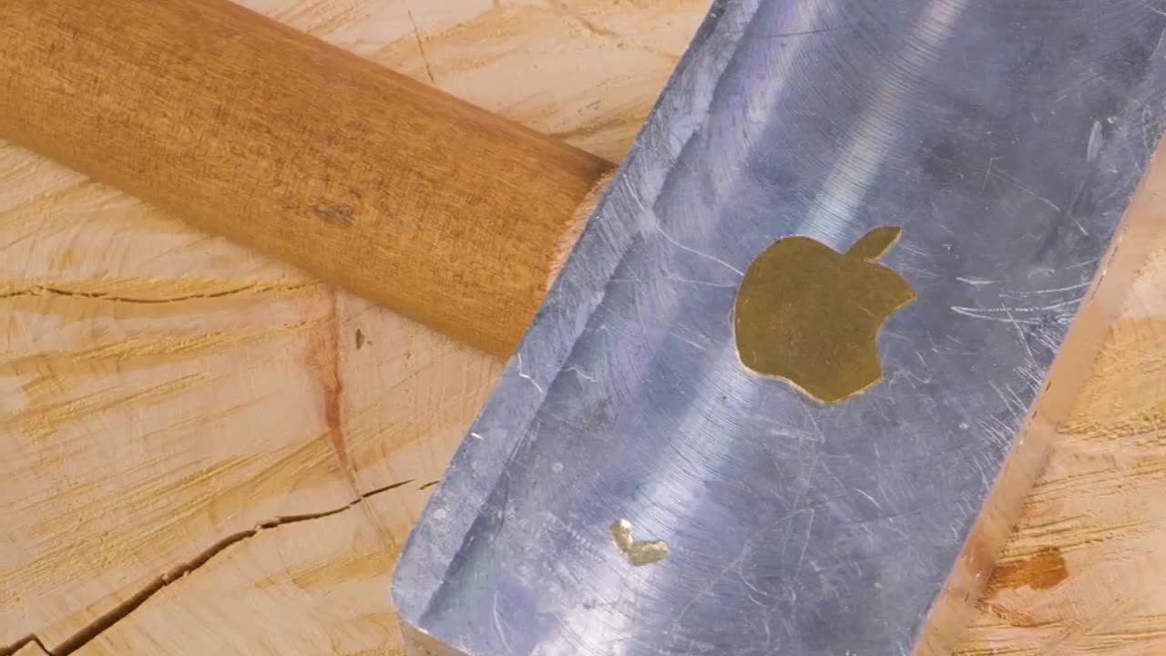 Insane DIY hammer vs iPhone!!!