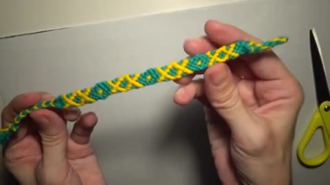 DIY Chevron and Diamonds Friendship Bracelet Tutorial