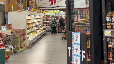 Watch me shoplift from Jungle Jims in front of an employee
